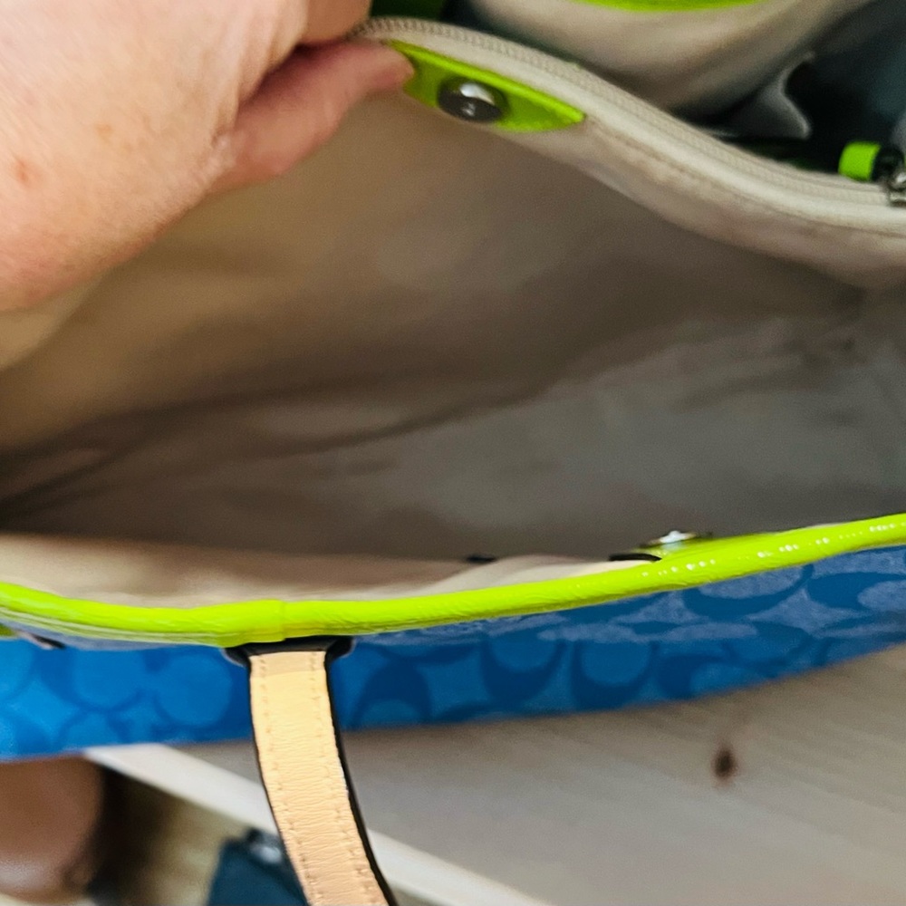 Like new Coach Blue and Green bag - Picture 6 of 6